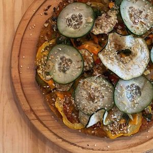 Pizza de vegetales 🥒 🌱  at Charcuteria  in Barichara