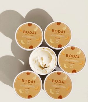 Queso crema vegano sin azúcares de marañón   at Charcuteria  in Barichara