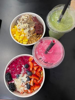 Two bowls and smoothies at Enso in Limassol