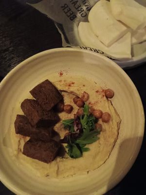 Homus com falafel at Manush in San Carlos De Bariloche