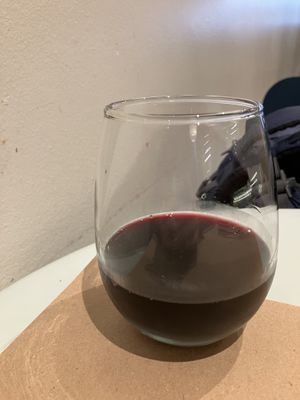 Copa de vino (Mikron)  at Gordo Vegano in Buenos Aires