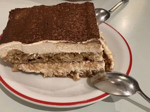 Tiramisu: humongous  at Gordo Vegano in Buenos Aires