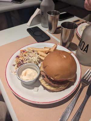 Hamburguesa clásica at Gordo Vegano in Buenos Aires