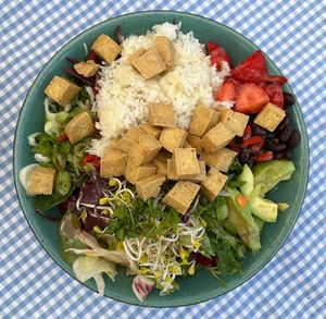 Tofu Superfood Bowl (vegan)  at Heimkantine in Herzogenaurach