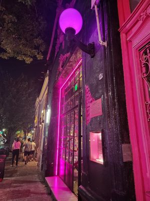  at Lado V in Buenos Aires