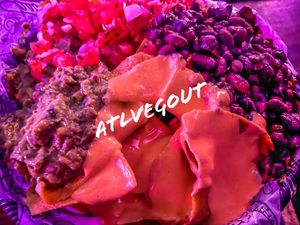 nachos con todo  at Lado V in Buenos Aires