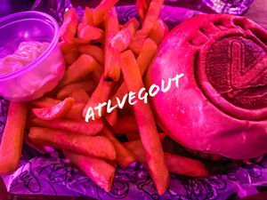 Full Vegana burger   at Lado V in Buenos Aires