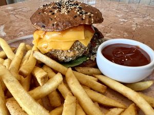Mushroom Cheeze Burger  at nodo. in Hawthorne