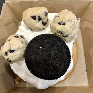 Waggle roll  at Cinnaholic - High Park in Toronto