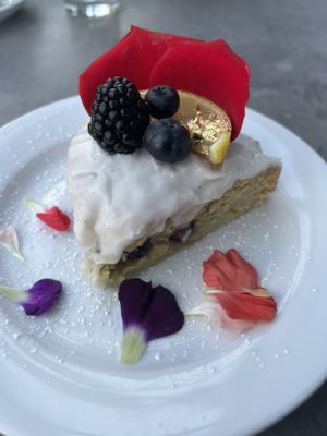 Blueberry Scone  at Extraordinary Desserts in San Diego