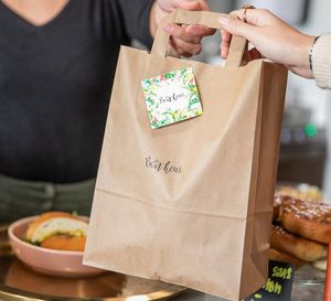 Take away or take here ! Enjoy ! Vegan brunch place in Marseille. Breakfast & lunch Time. Kidsfriendly . @de_bonheur_cafe Instagram at De Bon'heur in Marseille