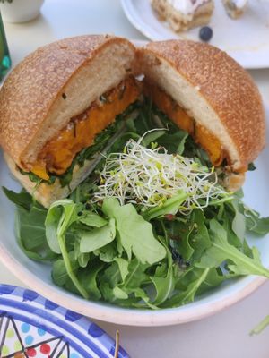  at De Bon'heur in Marseille