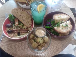  at De Bon'heur in Marseille