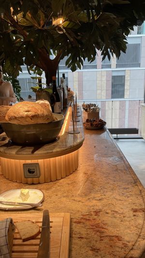 Buffet kalt und warm  at ChouChou in Stockholm