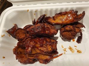 Half order Rootbeer BBQ wings at Paranormal Pizza in Bethlehem