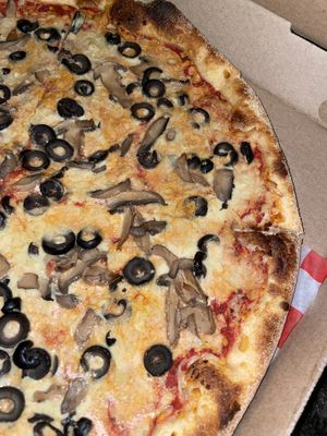Build your own pizza   at Paranormal Pizza in Bethlehem