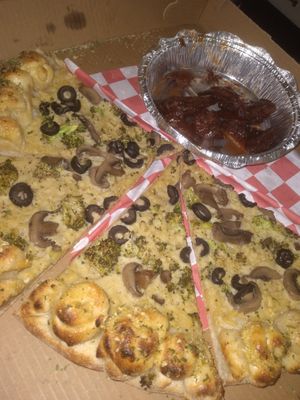  at Paranormal Pizza in Bethlehem