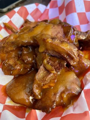 Mango habanero wings  at Paranormal Pizza in Bethlehem