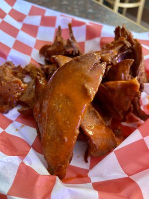 Buffalo wings  at Paranormal Pizza in Bethlehem