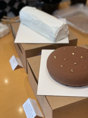 Yule log (chestnut with apricot jam) at Essentia by Holger Deh in Hong Kong Island