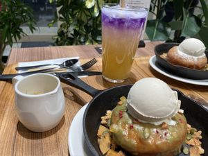 Donut  at 2foods - Ginza Loft in Tokyo