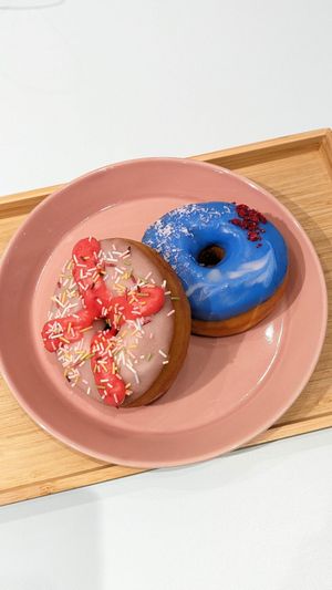 They have super tasty Donuts! at 2foods - Ginza Loft in Tokyo