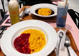Ketchup and Demi-glace options for omuraisu  at 2foods - Ginza Loft in Tokyo