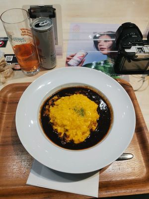Vegan Omu Rice. Oishii! at 2foods - Ginza Loft in Tokyo