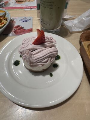 Cheesecake   at 2foods - Ginza Loft in Tokyo