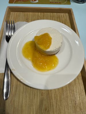 Cheesecake   at 2foods - Ginza Loft in Tokyo