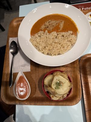 Just like butter chick’n curry and Baked Potato with Creamy Tomato sauce   at 2foods - Ginza Loft in Tokyo