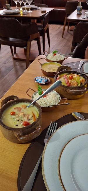 Curry vegano y Moqueca vegana. at Mirapraia in Tamandare