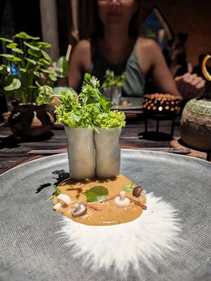  at Cổ Đàm Chay in Hanoi