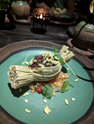  at Cổ Đàm Chay in Hanoi