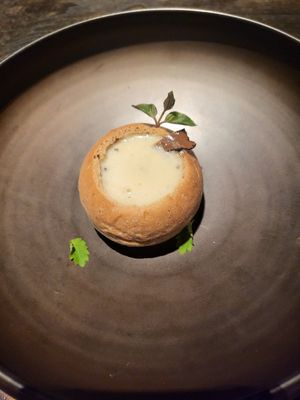  at Cổ Đàm Chay in Hanoi