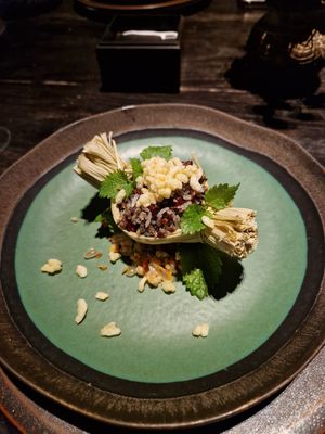  at Cổ Đàm Chay in Hanoi