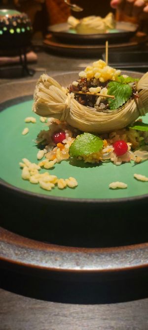  at Cổ Đàm Chay in Hanoi