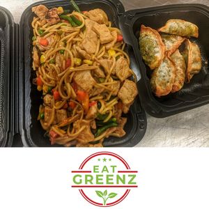 Tossed Noodles w 4 Corner Chik'n and Veggie Dumplings at Eat Greenz in Mt Holly