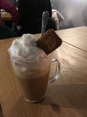 Biscoffi latte  at Hop & Vine Stockholm in Stockholm
