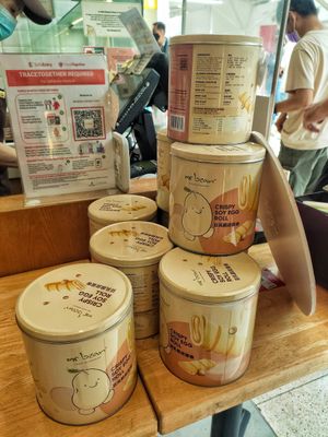 Soya biscuits at Mr Bean - Jurong Point 2 in West Singapore