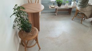 interior of location: seat 2 & 3 at Bon Dee in Seoul