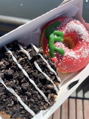 Vegan donuts  at Dunkin' - Stationsplein in Amsterdam
