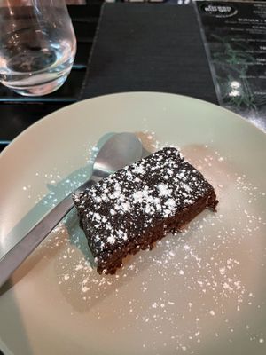 Vegan brownie (tell them you’re vegan as this normally comes with chocolate sauce which isn’t vegan)  at Green Burger in Lisbon