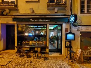  at Green Burger in Lisbon