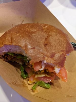 Burger at Meta Burger in Boulder