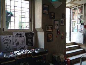 Back of the entrance at Ameaça Vegetal in Lisbon