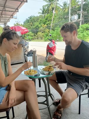 ขอบคุณ ที่คุณมาเยี่ยมฉัน ในวันนี้ at Tukta in Koh Tao