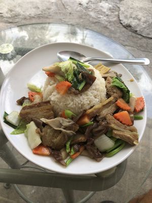 Veggies and tofu  #Veganuary at Tukta in Koh Tao