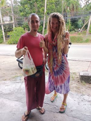 ขอบคุณสำหรับ ออเดอร์  soup 😋🥦🥬 at Tukta in Koh Tao