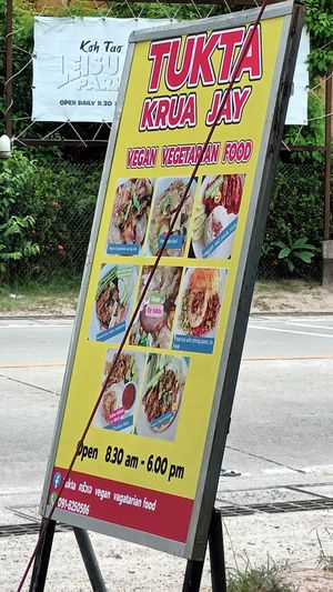 New sign at Tukta in Koh Tao